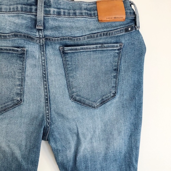 Lucky Brand Brooke Boot Jeans - Picture 9 of 11